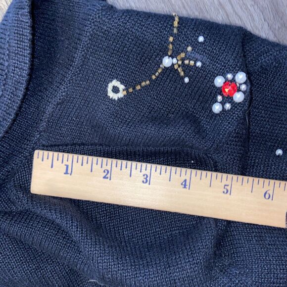 K.I.K.I.T S Christmas Sweater Size Large Beaded - Picture 16 of 16